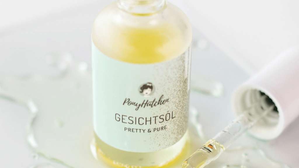 Die richtige Anwendung von Gesichtsöl - Tipps & Tricks für Naturkosmetik Gesichtsöl - PonyHütchen