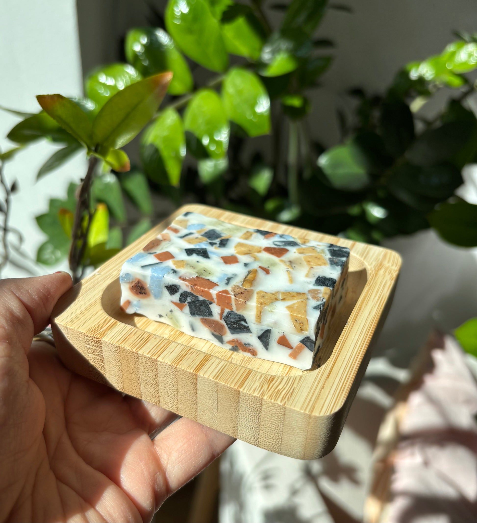 DIY Workshop Terrazzo Seife - 26.04.2025 15 - 17 Uhr - ponyhütchen