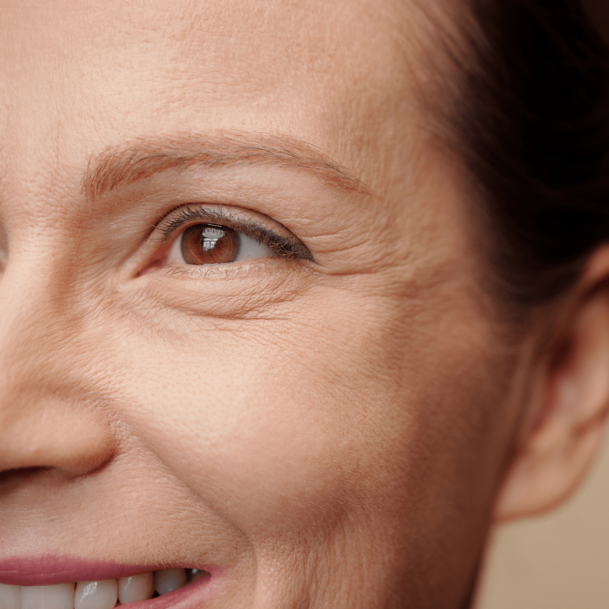 Skin Longevity statt Anti-Aging: Was der Beauty-Trend 2026 wirklich bedeutet - PonyHütchen